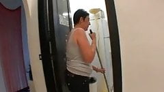 He fucked his maid during she was working