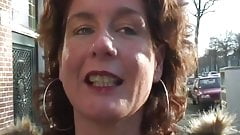 Kont neuken met geile rondborstige slet