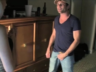 Overwhelming Vanessa Vixon desires deep penetration