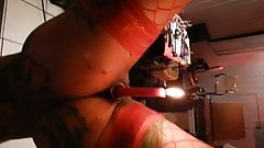 Drecksau Zhi – Wachs auf den Arsch