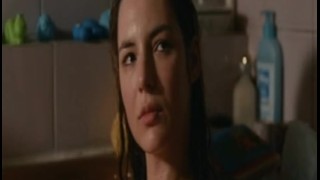 Louise Bourgoin – Happy Event