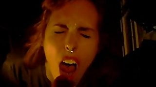 Swedish 18 years Redhead Studentflickan take a facial