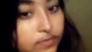 Amateur Bangladeshi Girl Masturbating