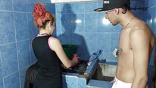 I find my neighbor’s slut doing laundry and I cum in her mouth