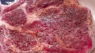 GILF PORNSTAR DANI D SHOWS YOU HER HOME!!